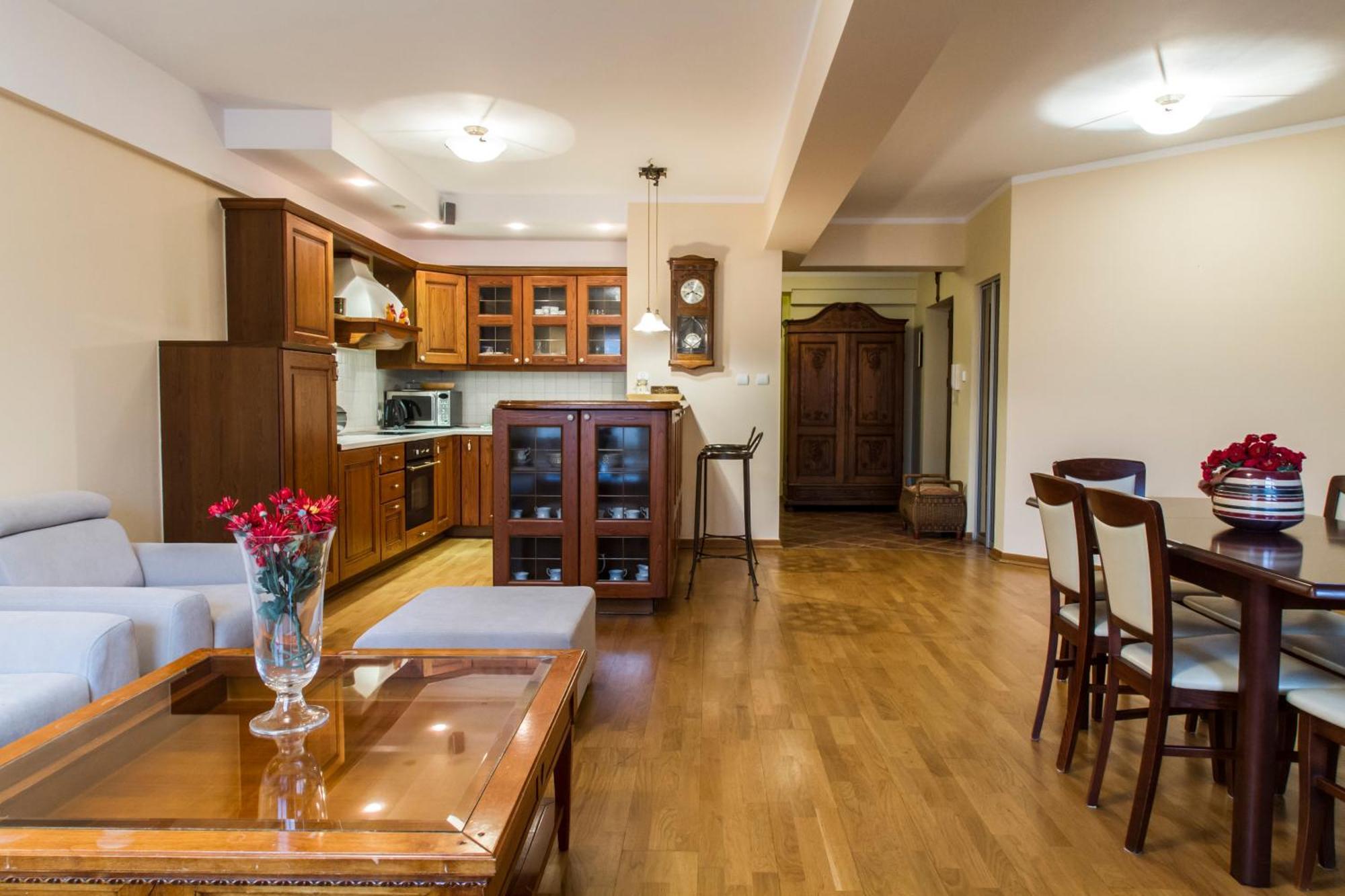 Udanypobyt Apartamenty Orkana Park Centrum زاكوباني المظهر الخارجي الصورة